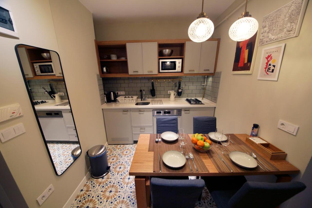 Hotel New Modern Flat- By Taksim Square Estambul Exterior foto